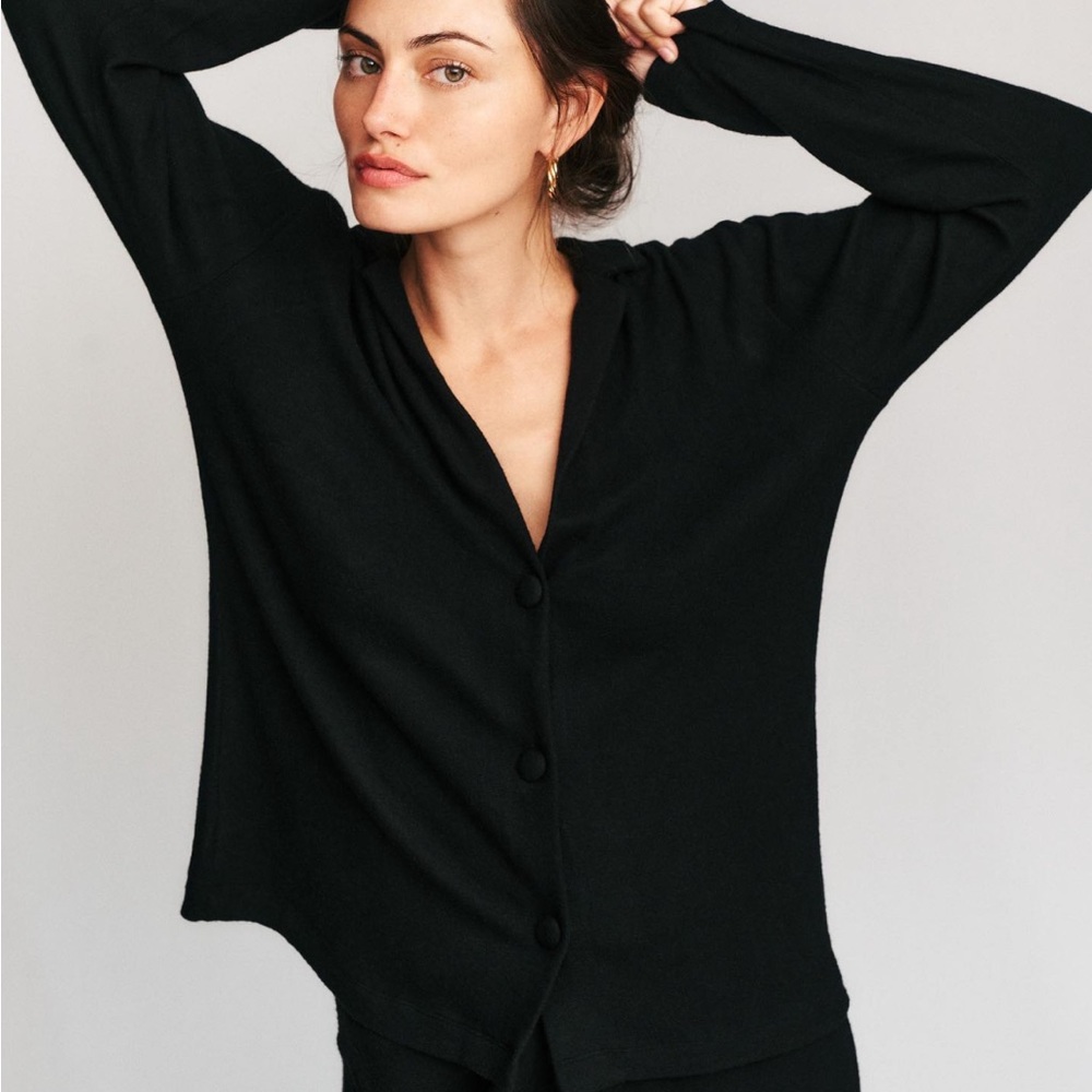 Lesjour black suit!